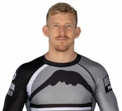 Fuji Mount Long Sleeve Rashguard 28 Fuji Mount Long Sleeve Rashguard -Martial Arts Equipment 1 1600x1600 ca66bf29 83e5 46da 8165 da0a93433c06
