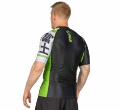 Fuji Kassen Short Sleeve Rashguard Green -Martial Arts Equipment 21 1600x1600 7cd446c0 aeed 4cde 9106 37715762496e