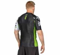 Fuji Kassen Short Sleeve Rashguard Green -Martial Arts Equipment 23 1600x1600 7dcef658 10ae 4c80 bfd1 8ccbbbbd7995