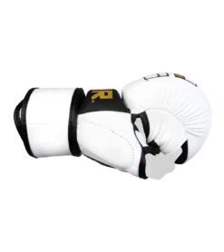 Combat Corner MMA Spar Gloves | White 9 Combat Corner MMA Spar Gloves | White -Martial Arts Equipment MMA Spar Gloves WHITE RIGHT 92326