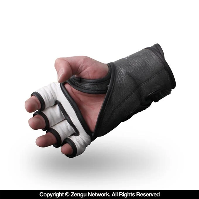 Punch Town Tenebrae MMA Fight Gloves 2 Punch Town Tenebrae MMA Fight Gloves - Image 2