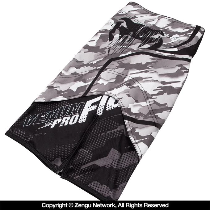 Venum Tecmo Grappling Shorts - Black/Grey 5 Venum Tecmo Grappling Shorts - Black/Grey - Image 5